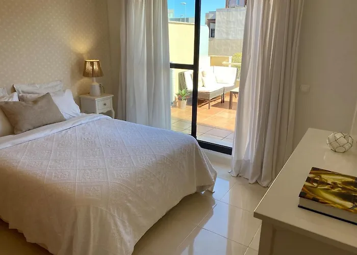 With Terrace Jerez Norte Hipercor 赫雷斯